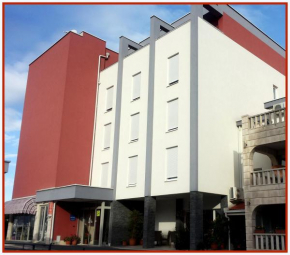 Гостиница Hotel Dina   Меджугорье